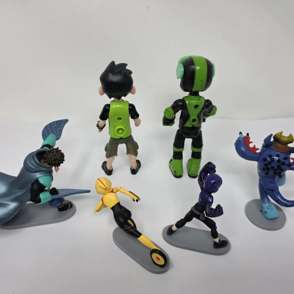 Big Hero 6 Baymax Hiro Tadashi Action Figure Toy Lot
